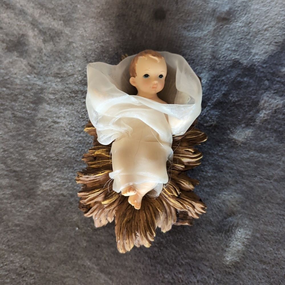 Kirkland Christmas Nativity Replacement Baby Jesus & Manger